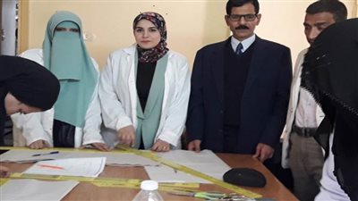 القوى العاملة: بدء اختبارات الالتحاق بالبرامج التدريبية على التفصيل والخياطة بالمنوفية (صور)