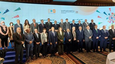 تحت رعاية وزارة التخطيط والتنمية الاقتصادية محافظ بورسعيد يشارك في فعالية توطين اهداف التنمية ب٢٧ محافظة