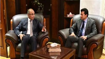 وزير الرياضة يبحث التعاون في أنشطة ذوي الهمم مع رئيس جامعة الزقازيق