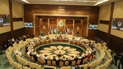 البرلمان العربي : الهجوم الحوثي الإرهابي بزورق مفخخ جنوب البحر الأحمر