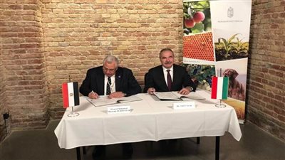 وزير الزراعة يبحث مع نظيره المجري آفاق التعاون (صور)