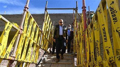 وزير الإسكان يتفقد مشروع تطوير مدينة سانت كاترين 