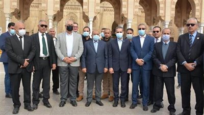 وزيرا التنمية المحلية والزراعة ومحافظ الغربية يفتتحون أعمال تطوير منطقة مسجد السيد البدوي (صور)