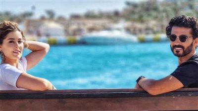 عائشة بن أحمد رفقة خالد النبوي في كواليس مسلسل لون البحر