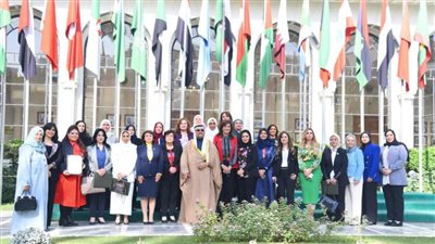 رئيس البرلمان العربي: الدبلوماسية البرلمانية دافع لتمكين وريادة المرأة وداعم لمسيرتها الشاملة 