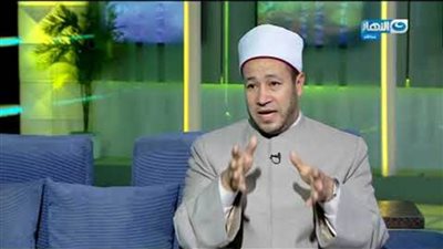 الإفتاء: لا يجوز للزوج منع زوجته من زيارة أهلها 