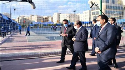 الرئيس السيسي يتفقد ملاعب جامعة كفر الشيخ