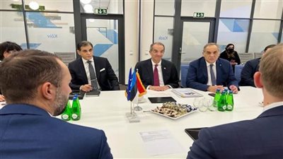  وزير الاتصالات يلتقي وزير ريادة الأعمال وتكنولوجيا المعلومات في إستونيا (صور)