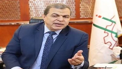 تعيين 838 شابا منهم 14 