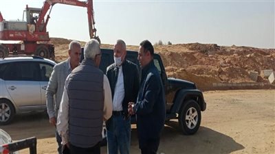 مسئولو الإسكان يتفقدون مشروعات المرافق وتطوير الطرق في مدينة بدر (صور)