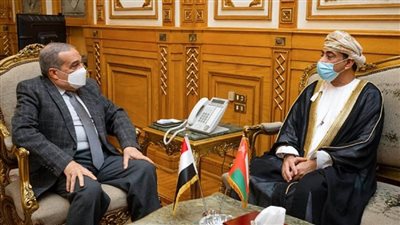 وزير الإنتاج الحربي يشهد توقيع بروتوكول تعاون لإقامة وتشغيل المواقف الذكية (صور)