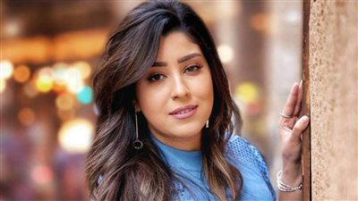 أكرم حسنى وآيتن عامر يبدآن تصوير مسلسل 