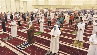 الكويت.. عودة التباعد بين المصلين في المساجد بداءا من الغد