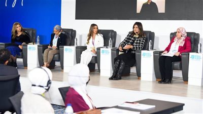 وزيرة الهجرة تستعرض دور المصريين بالخارج فى حملة الترويج لأهداف 