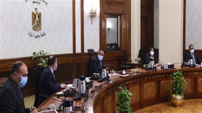 رئيس الوزراء يستعرض الملامح الرئيسية لمشروع الموازنة العامة للدولة للعام المالي 2022/2023 (صور)