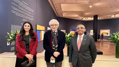 افتتاح معرض فاروق حسني بحضور كثيف من شيوخ ووزراء ودبلوماسيين وفنانين ومثقفين وإعلاميين بمملكة البحرين (صور)