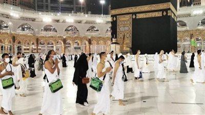 عاجل | الحكومة تكشف حقيقة الأسعار المتداولة لبرامج العمرة للموسم الحالي