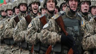 الاتحاد الأوروبي يعتزم تدريب الجيش الأوكراني