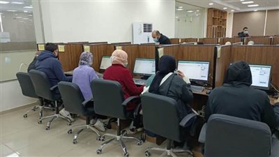 رئيس جامعة طنطا : بدء إختبارات الفصل الدراسى الأول لطلاب كلية الصيدلة الكترونيا 