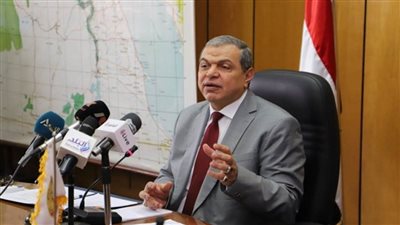 صرف 2.3 مليون جنيه للعمالة غير المنتظمة في أسوان