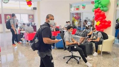 بعثة منتخب مصر تصل إلى دوالا استعداداً للقاء كوت ديفوار | صور