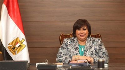 وزيرة الثقافة تعلن استئناف نقل عروض المتروبوليتان الأمريكية للأوبرا المصرية