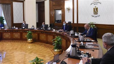 مدبولي يوجه بعمل شبكة صرف مياه الأمطار منفصلة عن الصرف الصحي بالإسكندرية