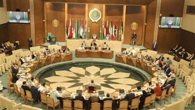 البرلمان العربي يحذر من خطورة التصعيد الحوثي الإرهابي ضد السعودية والإمارات 