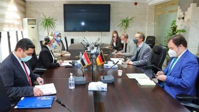 وزيرة البيئة تبحث مع السفير الألماني التعاون المشترك في مشروعات المناخ (صور)