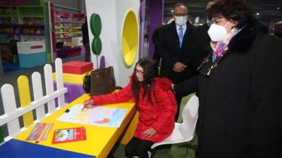 وزيرة الثقافة: البرنامج المهني وسيلة مستحدثة لدعم صناعة الكتاب والنشر (صور)