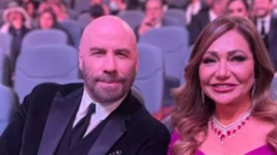 نجمات يحتفلن بصورهن مع جون ترافولتا فى JOY AWARDS.. ليلى علوى وهالة صدقى الأبرز