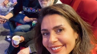 ساندي علي تقدم أولى بطولاتها المطلقة على المسرح في 