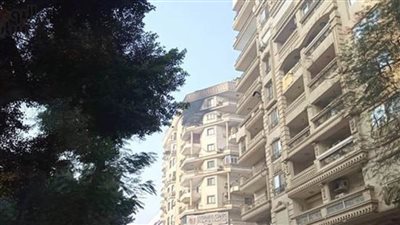 انتداب المعمل الجنائى لمعاينة حريق عقار تقيم به الفنانة وفاء عامر بالدقي