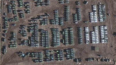 الأقمار الاصطناعية.. تكشف كيف تتحرك روسيا على حدود أوكرانيا؟