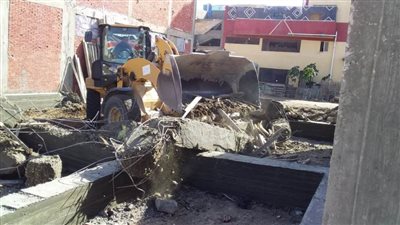 محافظة بورسعيد:استمرار أعمال إزالة التعديات علي أراضي الدولة جنوب بورسعيد