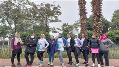 المشاركون في «30 يوم تحدي رياضي» يواصلون المنافسات تحت الأمطار (صور)