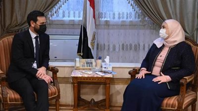 وزيرة التضامن تبحث مع وفد البعثة الإقليمية للجنة الدولية للصليب الأحمر سبل تعزيز الشراكة (صور)