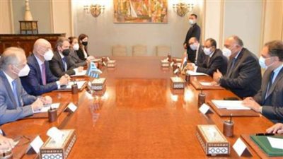 سامح شكري ونظيره الأنجولي يبحثان ملفات التعاون والقضايا المشتركة