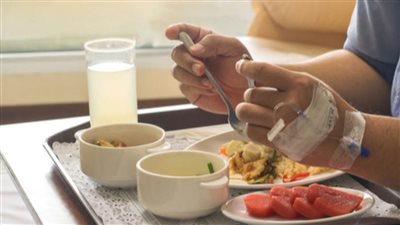 هيئة الدواء تكشف طرق الغذاء الصحى لمرضى السرطان