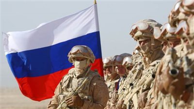 رغم وعد بوتن لماكرون.. قوات روسية تبدأ مناورات تكتيكية 
