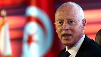 الرئيس التونسي يصدر مرسوما بحل المجلس الأعلى للقضاء