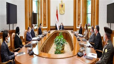 عاجل | الرئيس السيسي يتابع خطة الحكومة لبرنامج الطروحات للشركات المملوكة للدولة