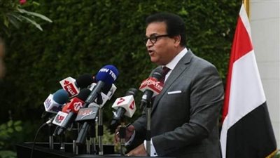 عاجل | د. خالد عبدالغفار يعلن صدور قرارات جمهورية بتعيين قيادات جامعية جديدة