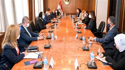 وزيرة التجارة تبحث مع وزيرة الهجرة استعدادت عقد مؤتمر 