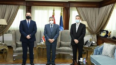 رئيس هيئة قناة السويس يبحث سبل التعاون المشترك مع المكتب الأمريكي للملاحة ABS (صور)