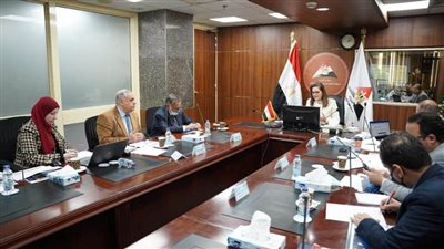 وزيرا التخطيط والاتصالات يناقشا الخطة الاستثمارية لوزارة الاتصالات للعام المالي 2022/2023