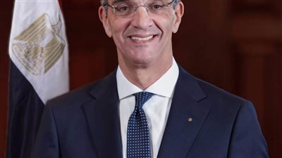 وزير الاتصالات يرأس وفد مصر المشارك في المؤتمر العالمي للهواتف المحمولة ببرشلونة