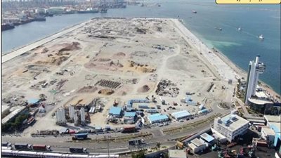 وزير النقل يتفقد محطة «تحيا مصر» متعددة الأغراض بميناء الإسكندرية (صور)