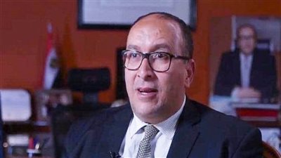 مجدي صابر رئيس دار الأوبرا  يشيد باول حفل لـ 