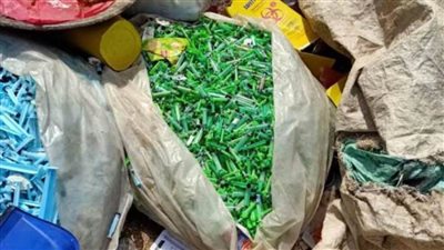  ضبط 250 طن نفايات طبية خطرة بمخزن تدوير بالزقازيق